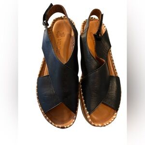 VENUS Black Leather Women's Sandals (Sandalet)